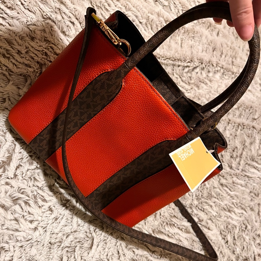 Michael Kors Austin Leather Messenger Tote